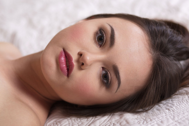 Обои картинки фото девушки, li moon, лицо