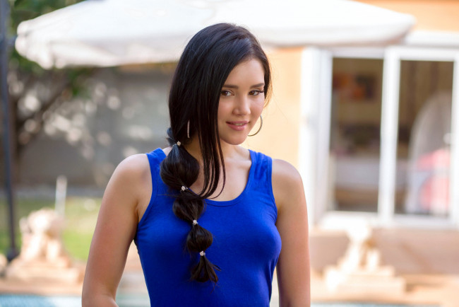 Обои картинки фото девушки, malena fendi, коса