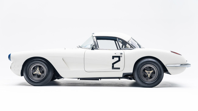 Обои картинки фото 1960-chevrolet-corvette, автомобили, corvette