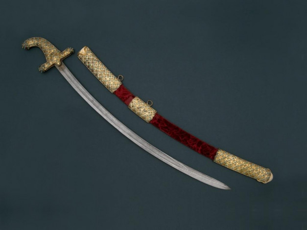 Обои картинки фото сабля, подарочная, оружие, холодное