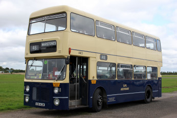 Картинка автомобили автобусы транспорт пассажирский