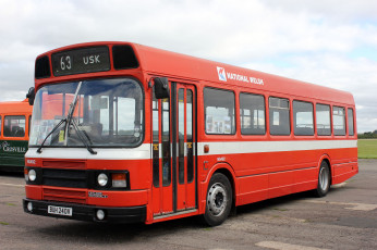 Картинка автомобили автобусы транспорт пассажирский