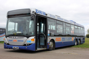 Картинка автомобили автобусы транспорт пассажирский