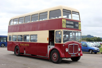 Картинка автомобили автобусы транспорт пассажирский