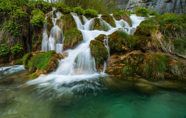 Обои картинки фото природа, водопады, водопад, река, лес