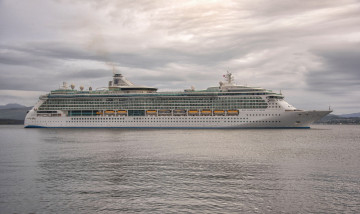 Картинка mv+brilliance+of+the+seas корабли лайнеры лайнер круиз