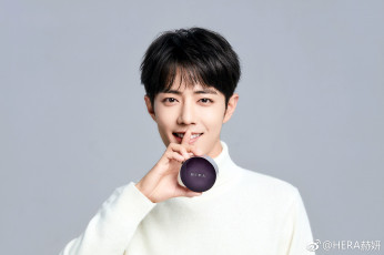 Картинка мужчины xiao+zhan актер свитер коробочка