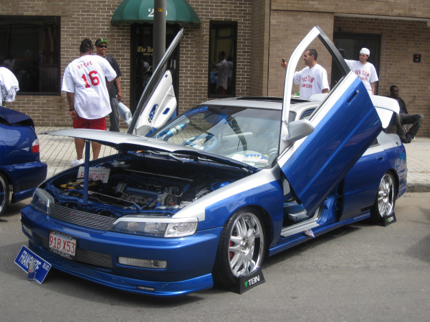 Обои картинки фото автомобили, выставки, уличные, фото