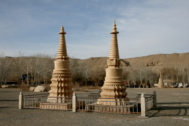 Обои картинки фото разное, рельефы, статуи, музейные, экспонаты, обелиски