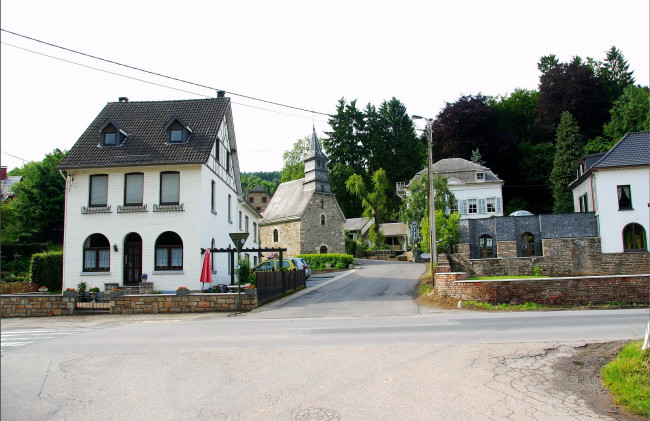 Обои картинки фото бельгия, мальмеди, города, улицы, площади, набережные, дома, улица, ландшафт