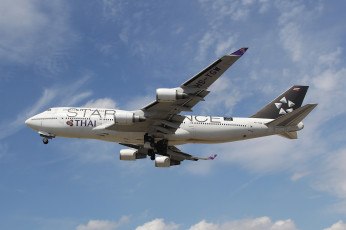 Картинка boeing+747-4d7 авиация пассажирские+самолёты авиалайнер