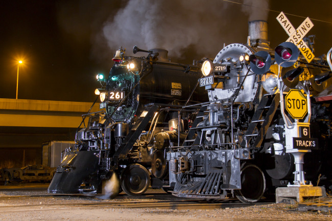 Обои картинки фото техника, паровозы, депо