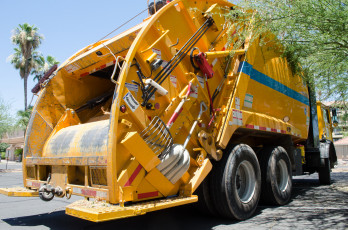 Картинка автомобили мусоровозы мусорщик