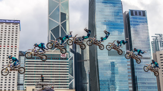 Обои картинки фото спорт, мотоспорт, байк, гонщик, прыжок