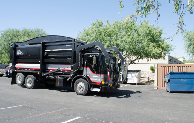 Обои картинки фото автомобили, мусоровозы, мусорщик