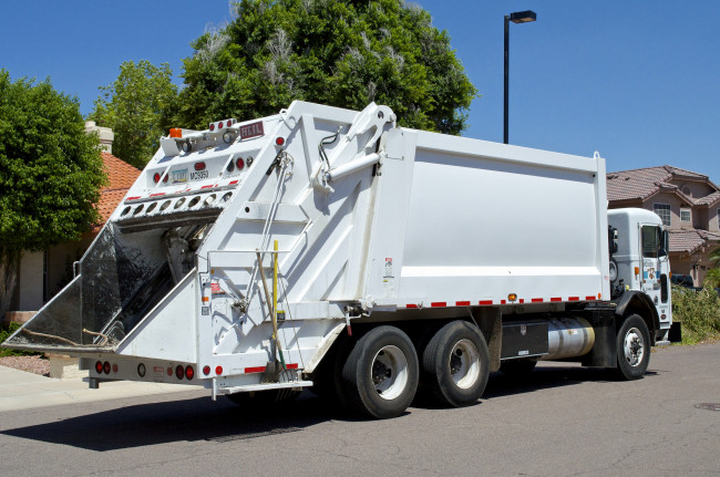 Обои картинки фото автомобили, мусоровозы, мусорщик