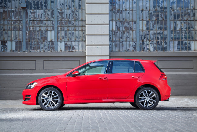 Обои картинки фото автомобили, volkswagen, 5-door, tsi, golf, 2015г, красный, typ, 5g, us-spec