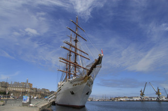 Картинка корабли парусники мачты паруса