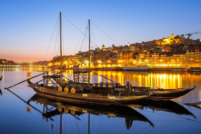 Обои картинки фото корабли, другое, река, рассвет