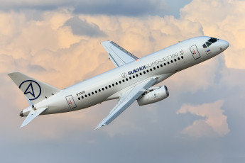 Картинка sukhoi+superjet+100 авиация пассажирские+самолёты авиалайнер