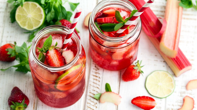 Обои картинки фото еда, напитки, компот