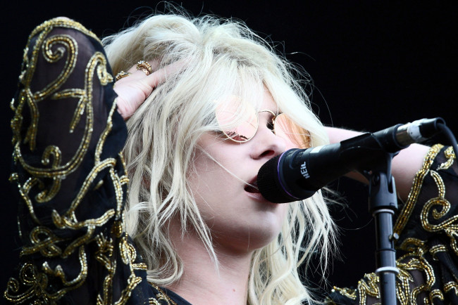 Обои картинки фото taylor momsen, музыка, -временный, taylor, momsen