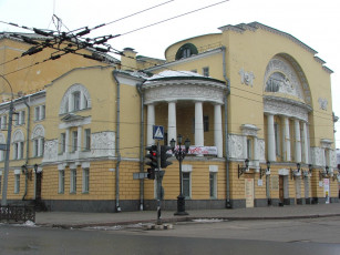 Картинка города здания дома