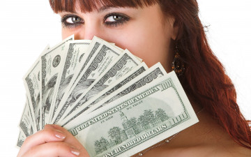 Картинка разное золото купюры монеты валюта доллары руки