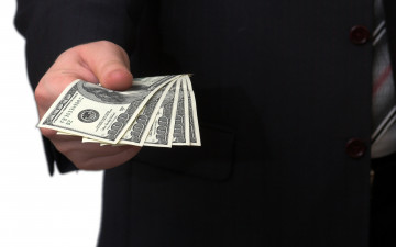 Картинка разное золото купюры монеты валюта руки доллары