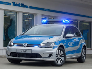 Картинка автомобили полиция volkswagen e-golf polizei 2014