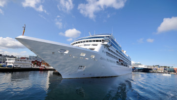 Картинка корабли лайнеры море причал круизный лайнер