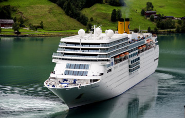 Картинка корабли лайнеры лайнер река деревья путешествие liner river trees trip