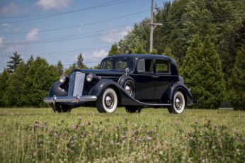 Картинка автомобили packard 1937г sedan club twelve