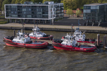 Картинка корабли баркасы+ +буксиры побережье