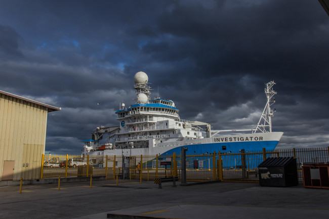 Обои картинки фото корабли, порты ,  причалы, побережье
