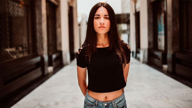 Обои картинки фото девушка, девушки, -unsort , брюнетки, темноволосые, модель