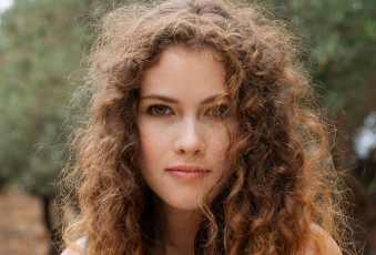 Картинка heidi+romanova девушки рыжеволосая модель макияж красотка рыжая канопушки портрет кудрявая лицо взгляд девушка heidi romanova