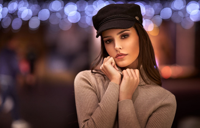 Обои картинки фото девушки, - лица,  портреты, девушка, модель, шатенка, поза, взгляд, лицо, портрет, красотка, шляпа, kanita