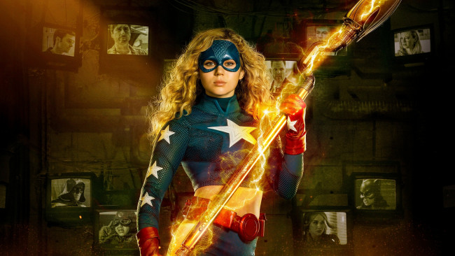 Обои картинки фото stargirl , сериал 2020 – 2021, кино фильмы, -unknown , другое, фантастика, фэнтези, боевик, драма, криминал, stargirl, брэк, бэссинджер, brec, bassinger, courtney, whitmore