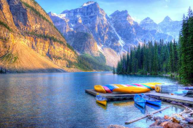 Обои картинки фото корабли, лодки,  шлюпки, каноэ, пристань, река, горы
