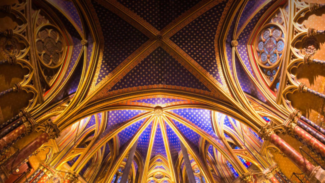 Обои картинки фото интерьер, убранство,  роспись храма, капелла, париж, франция, готика, сент-шапель, часовня