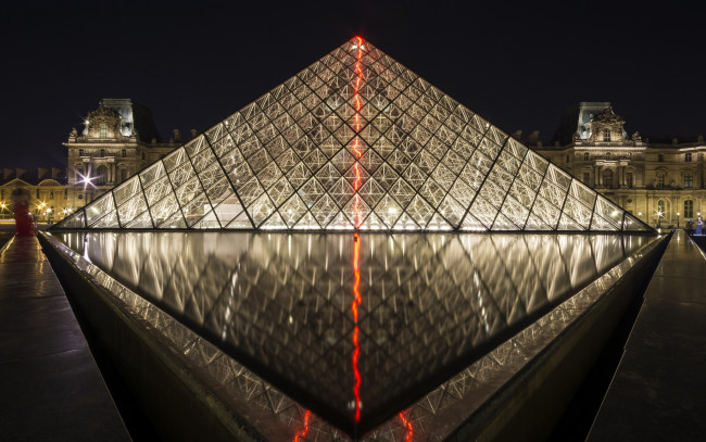 Обои картинки фото louvre,  paris, города, париж , франция, музей, ночь, огни