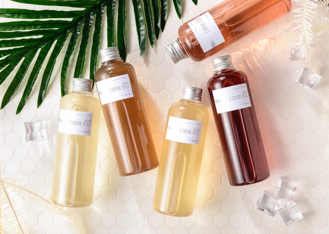 Обои картинки фото разное, косметические средства,  духи, косметика, масло, уход