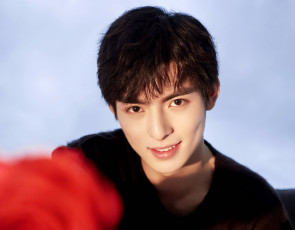 Картинка мужчины wang+hao+xuan ван хаосюань wang hao xuan