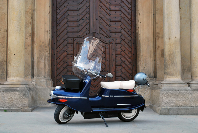 Обои картинки фото мотоциклы, мотороллеры, cz