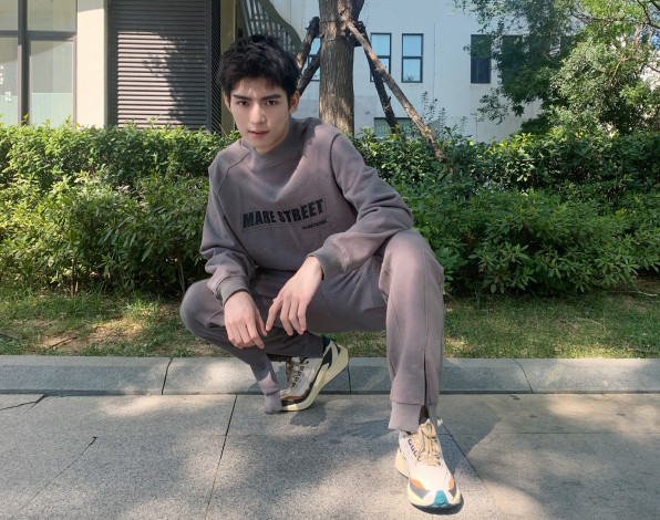 Обои картинки фото 12, 10, 2022, мужчины, wang hao xuan, ван, хао, сюань