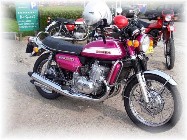 Обои картинки фото suzuki, gt750j, мотоциклы