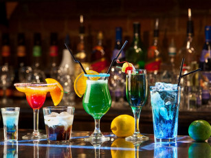 Картинка антон севастьянов очень хочется пятницы но жалко печень еда напитки коктейль