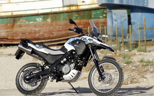 Обои картинки фото мотоциклы, bmw