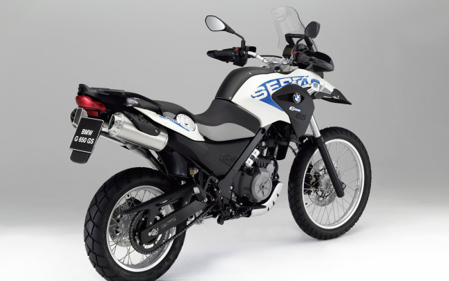 Обои картинки фото мотоциклы, bmw